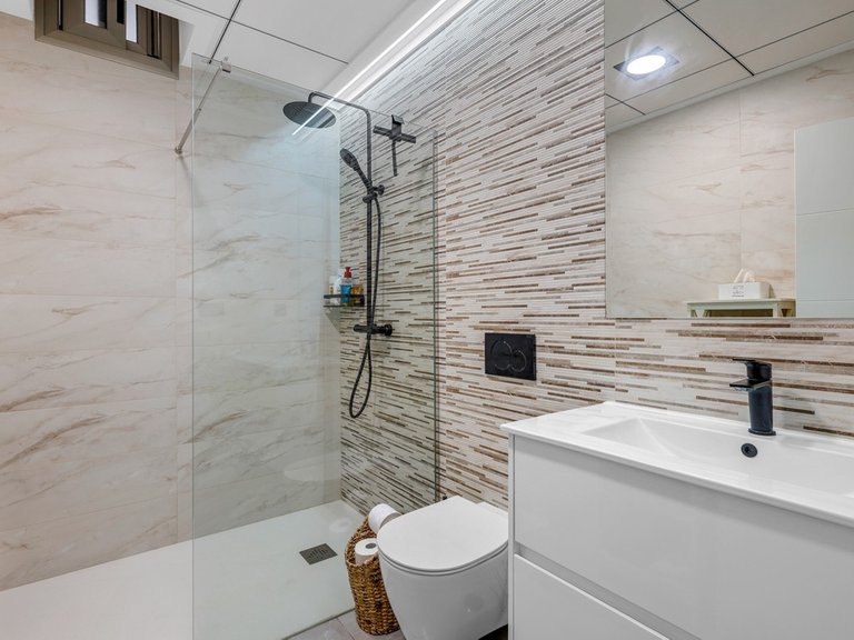 Villa for Sale in Orihuela, Alicante 32