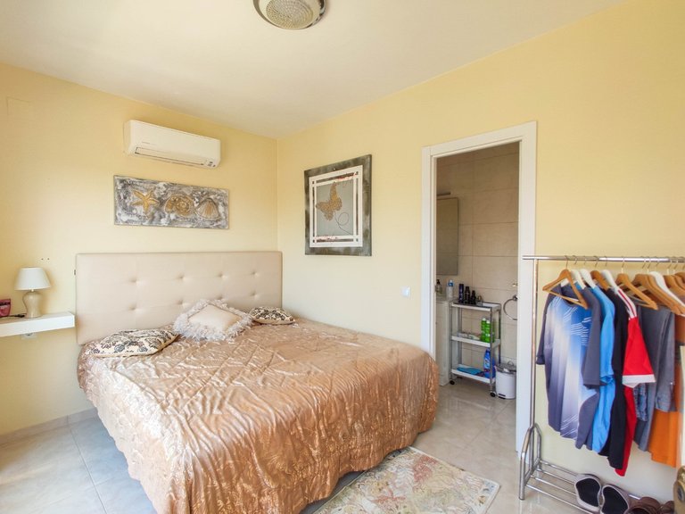 Villa for Sale in Orihuela, Alicante 9