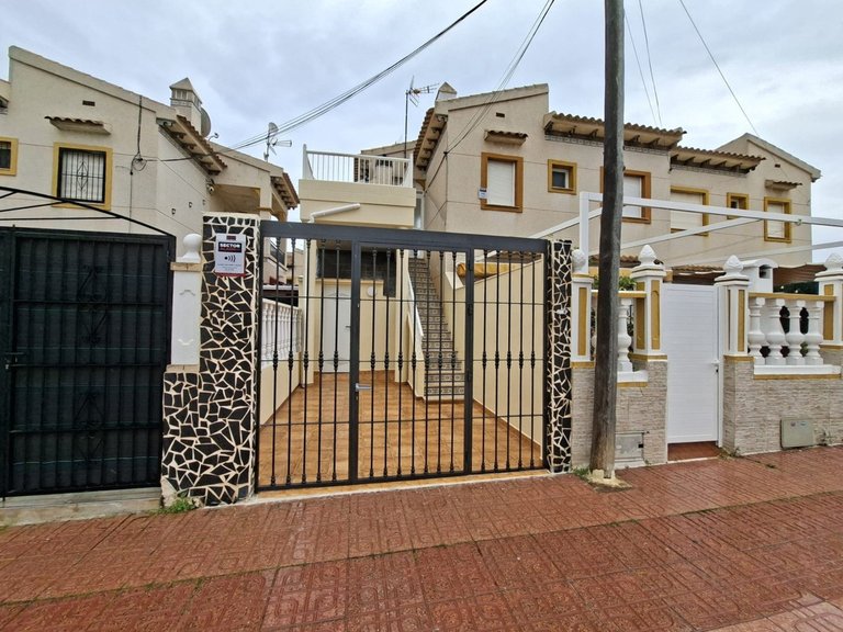 Apartment for Sale in Orihuela, Alicante 1