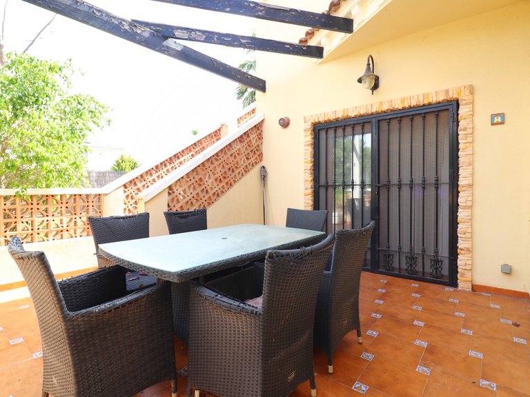 Villa for Sale in Formentera Del Segura, Alicante 25