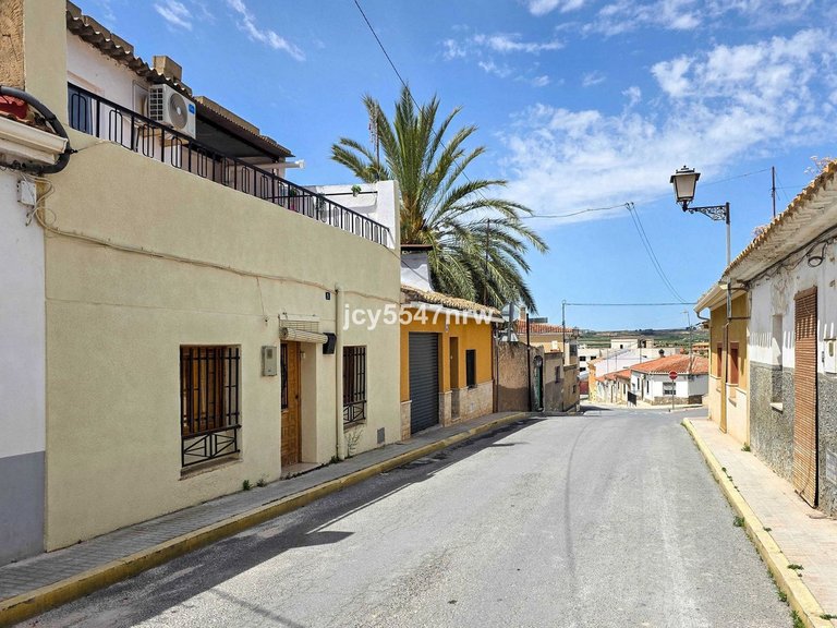 Town House for Sale in Pinoso, Alicante 25