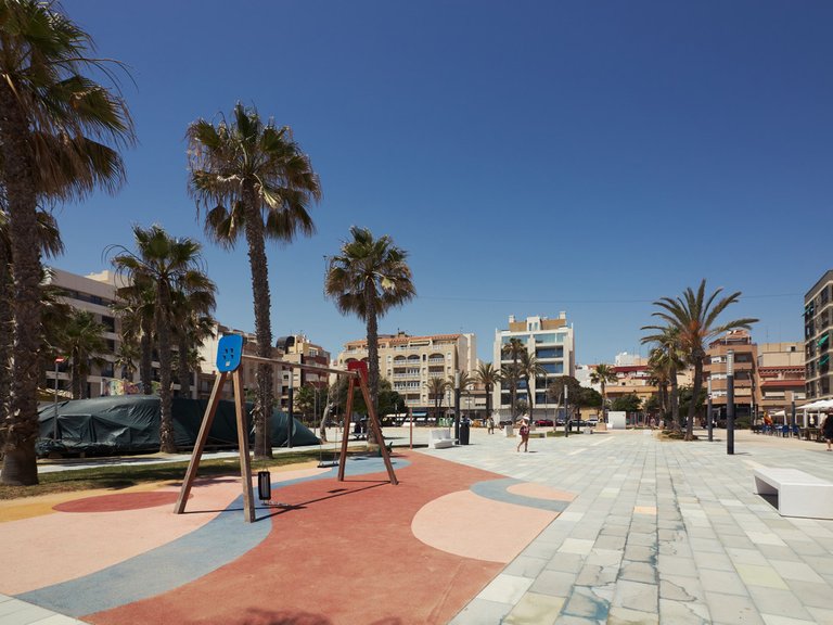 Apartment for Sale in Torrevieja, Alicante 27
