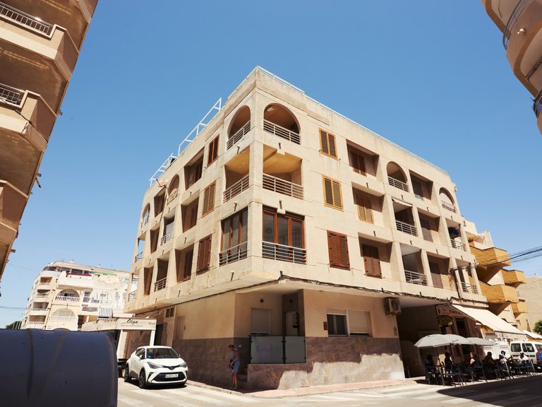 Apartment for Sale in Torrevieja, Alicante 33