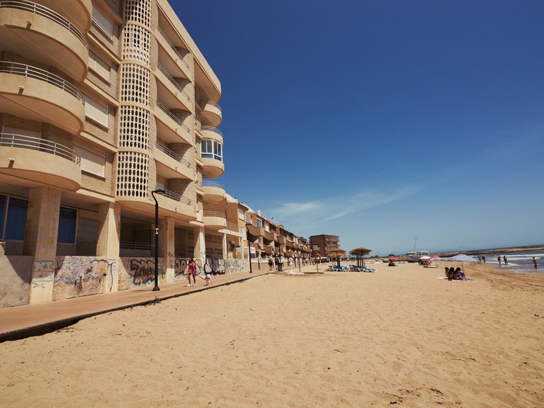 Apartment for Sale in Torrevieja, Alicante 35