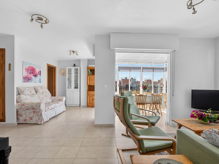 Apartment for Sale in Torrevieja, Alicante 8