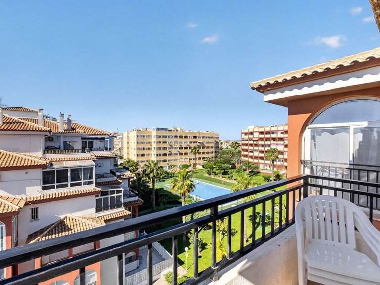 Apartment for Sale in Torrevieja, Alicante 27