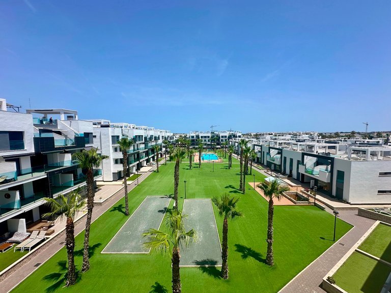 Apartment for Sale in Guardamar Del Segura, Alicante 2