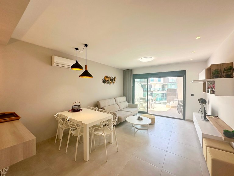 Apartment for Sale in Guardamar Del Segura, Alicante 4