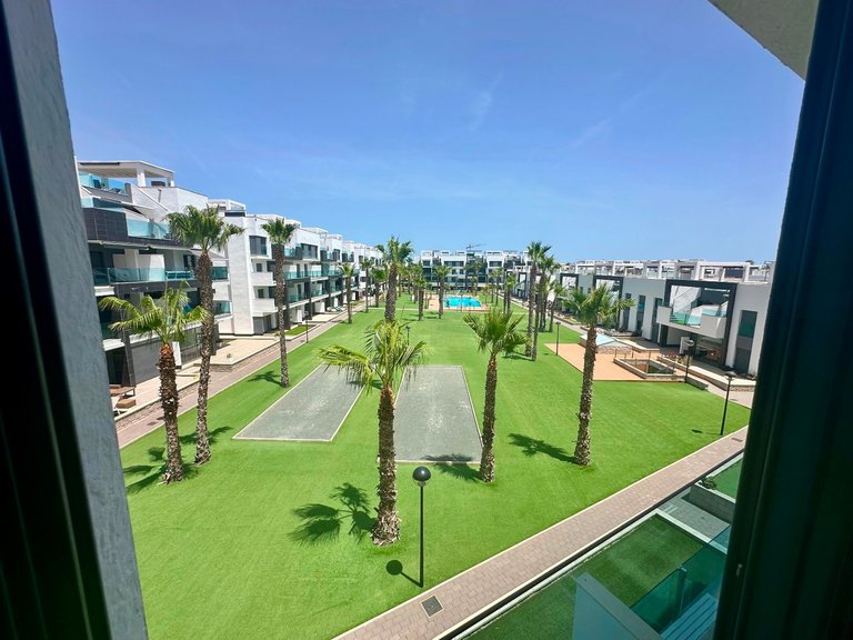Apartment for Sale in Guardamar Del Segura, Alicante 24