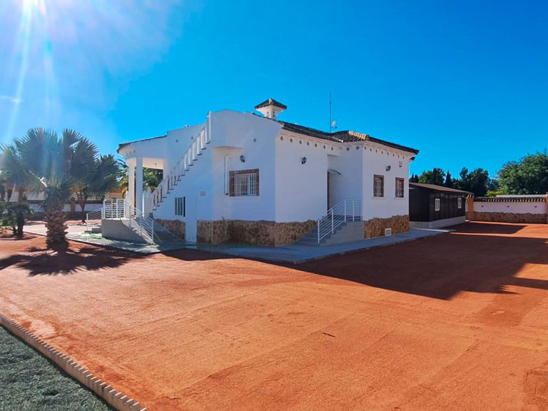 Villa for Sale in Catral, Alicante 15
