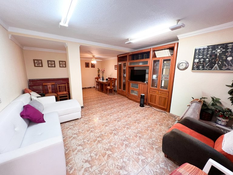 Apartment for Sale in Guardamar Del Segura, Alicante 4