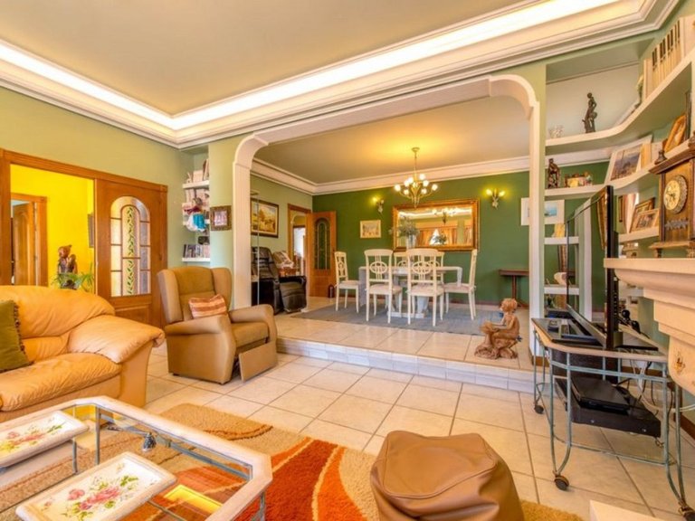 Villa for Sale in Torrevieja, Alicante 10