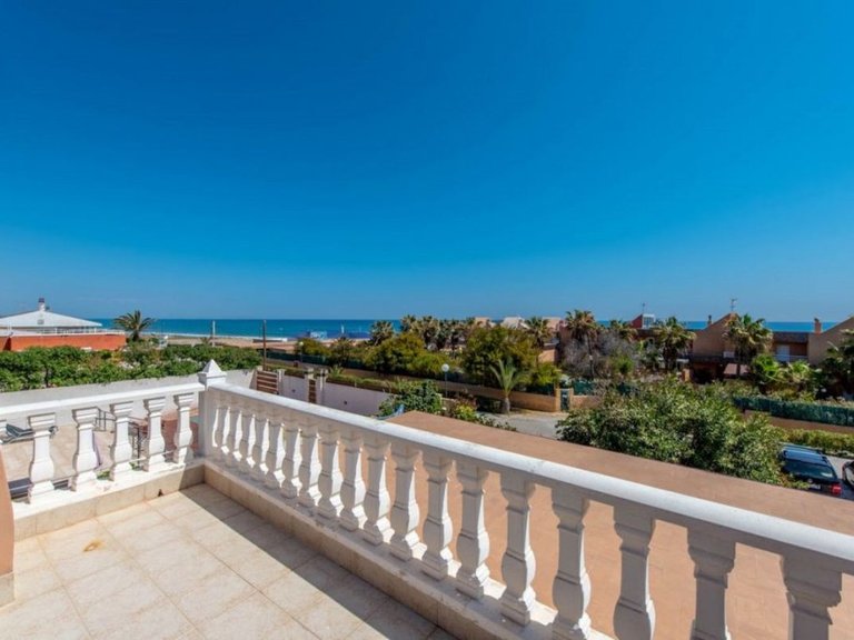 Villa for Sale in Torrevieja, Alicante 30
