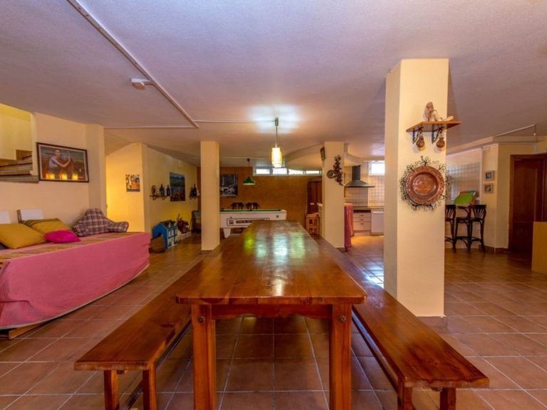 Villa for Sale in Torrevieja, Alicante 32