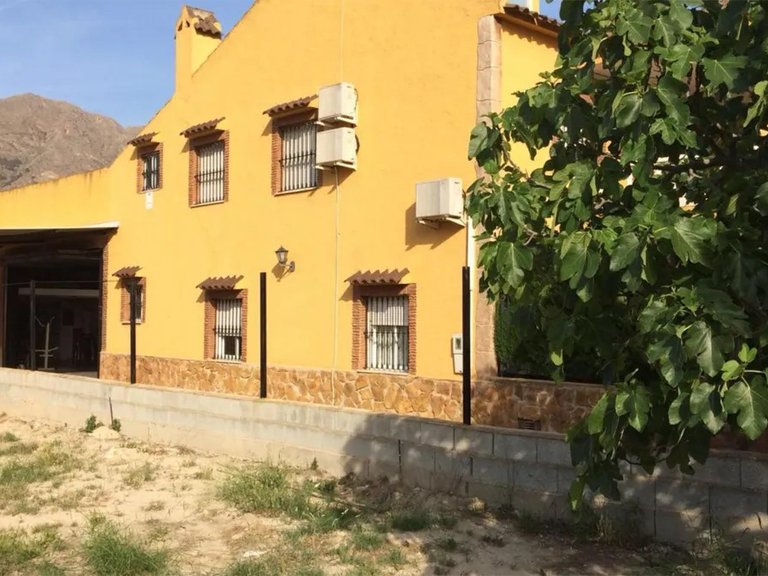 Town House for Sale in Orihuela, Alicante 3