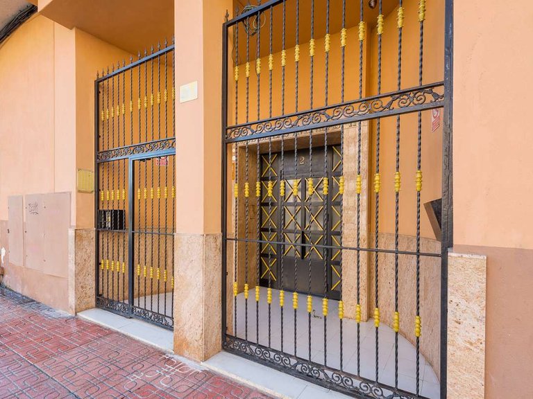 Apartment for Sale in Torrevieja, Alicante 23
