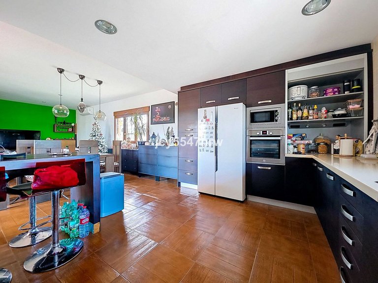 Villa for Sale in Pinoso, Alicante 9