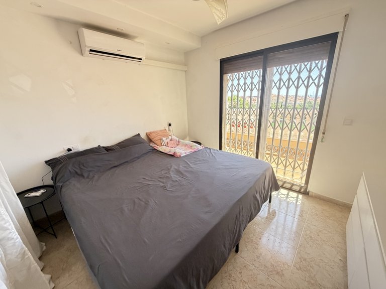 Villa for Sale in Villamartin, Alicante 11