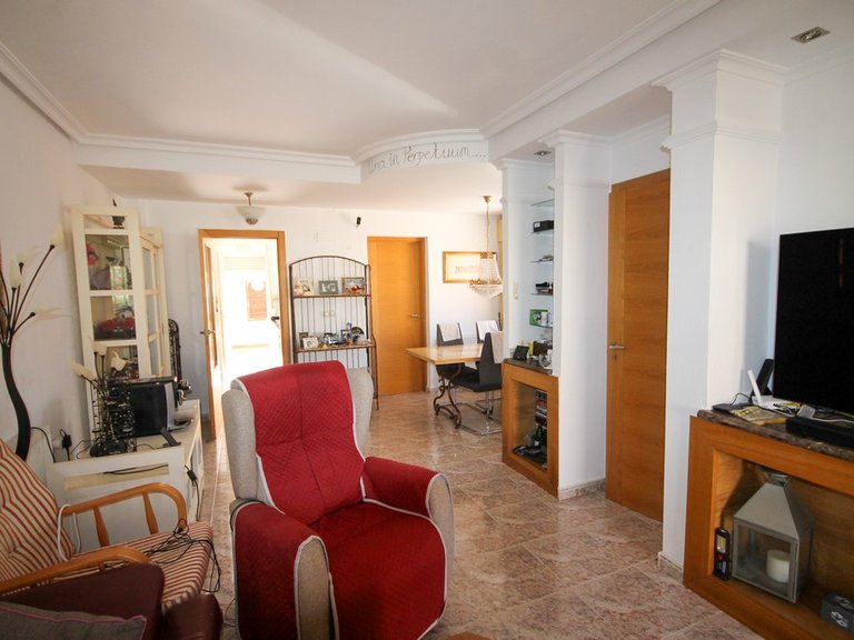 Town House for Sale in Villamartin, Alicante 6