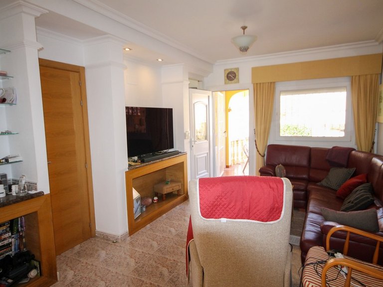 Town House for Sale in Villamartin, Alicante 7