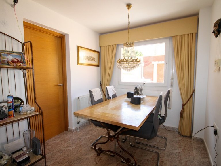 Town House for Sale in Villamartin, Alicante 8