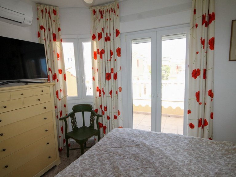 Town House for Sale in Villamartin, Alicante 14