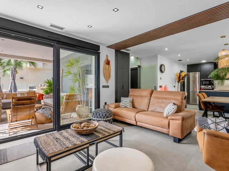 Villa for Sale in Benijofar, Alicante 23