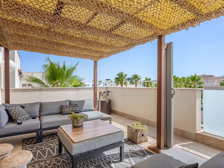 Villa for Sale in Benijofar, Alicante 35