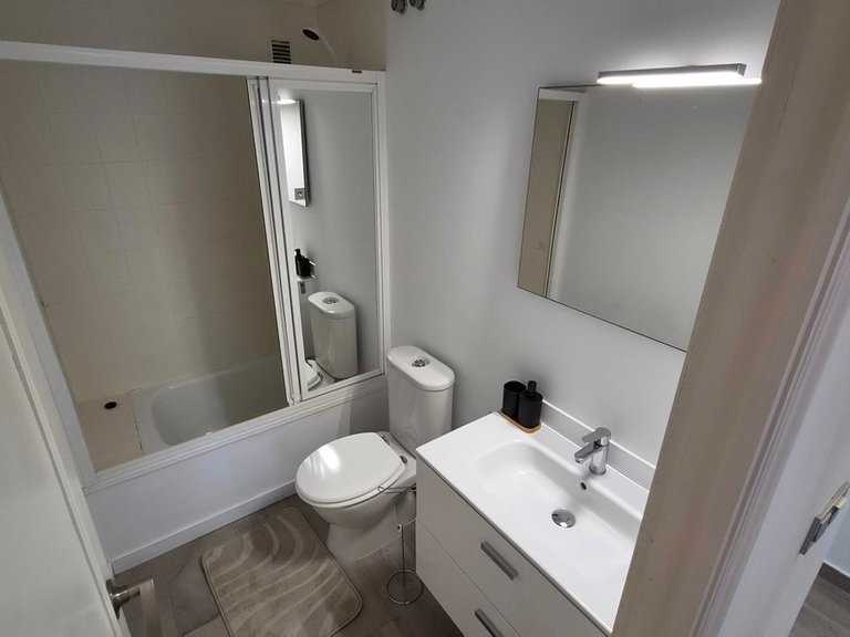 Apartment for Sale in Torrevieja, Alicante 31