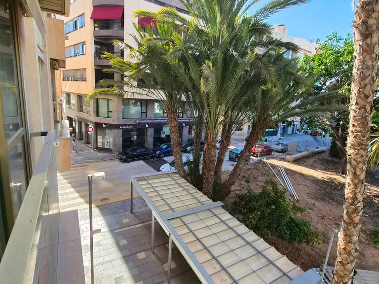 Apartment for Sale in Torrevieja, Alicante 42