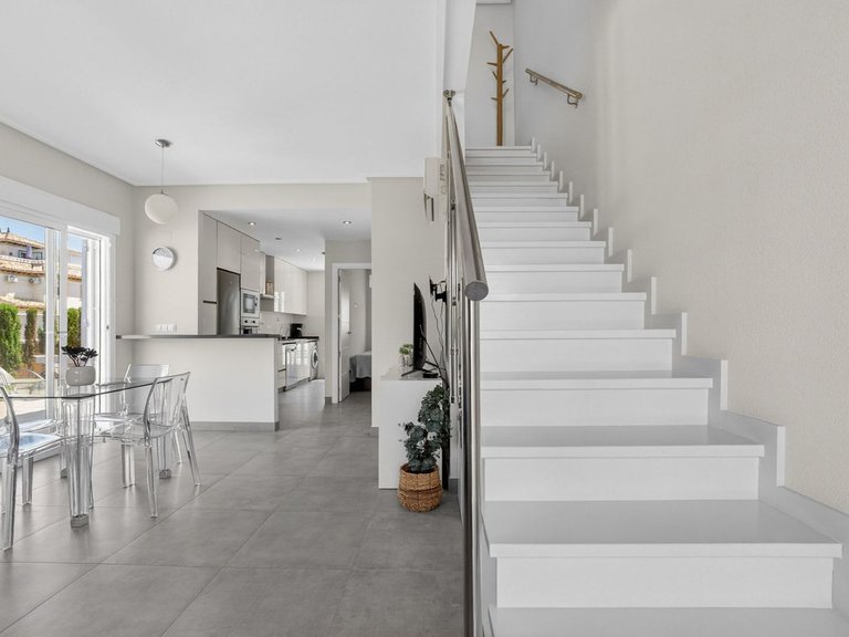 Town House for Sale in Cabo Roig, Alicante 20