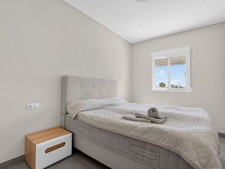 Town House for Sale in Cabo Roig, Alicante 25