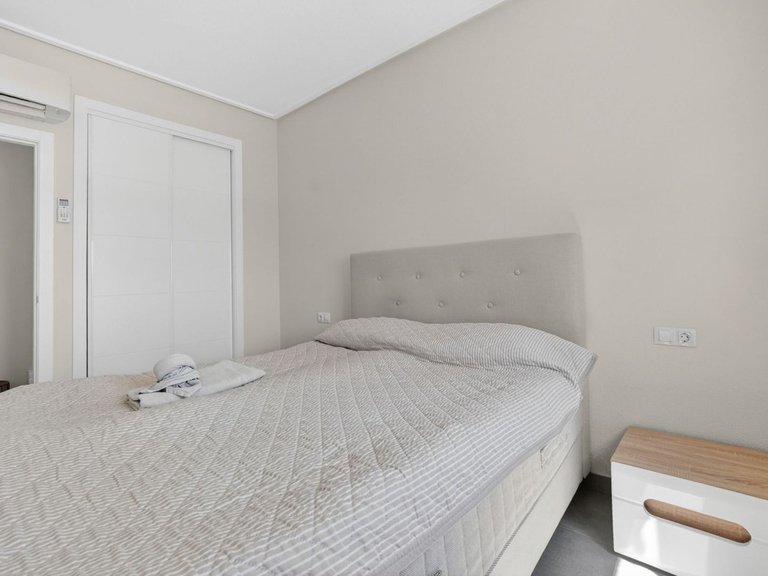 Town House for Sale in Cabo Roig, Alicante 26