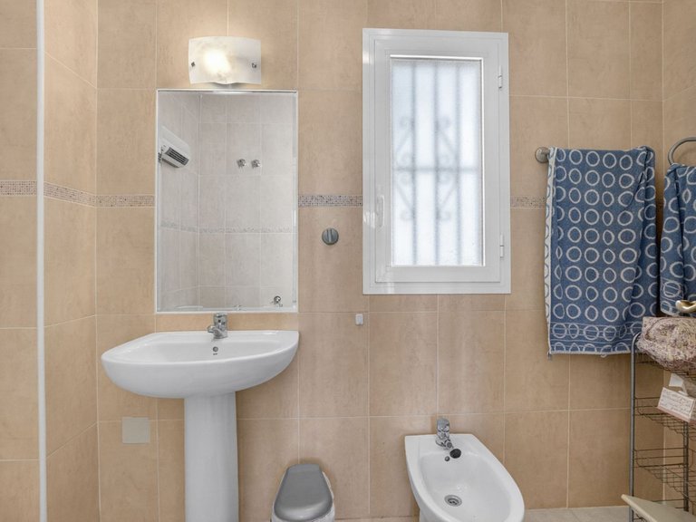 Town House for Sale in Torrevieja, Alicante 17