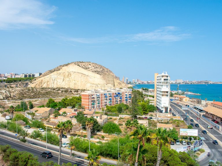 Apartment for Sale in Alicante, Alicante 4