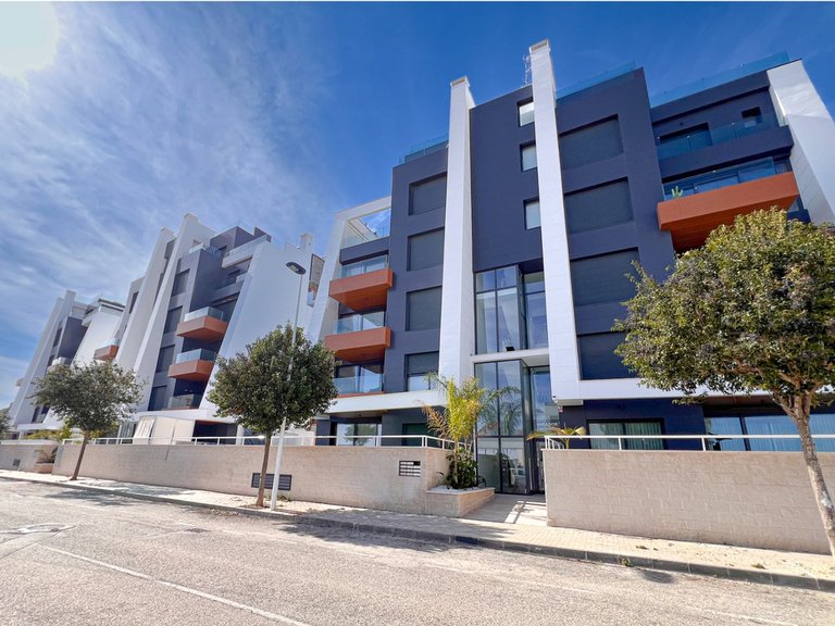 Apartment for Sale in Guardamar Del Segura, Alicante 31
