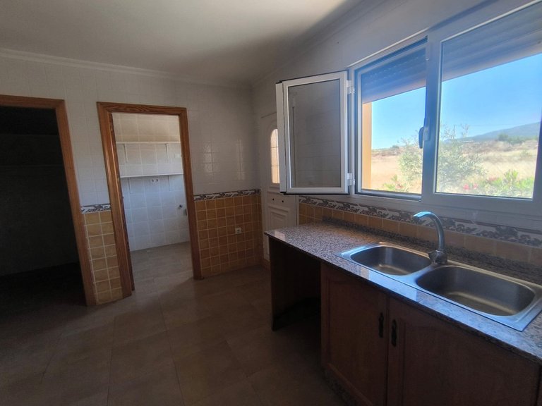 Country House for Sale in Pinoso, Alicante 20