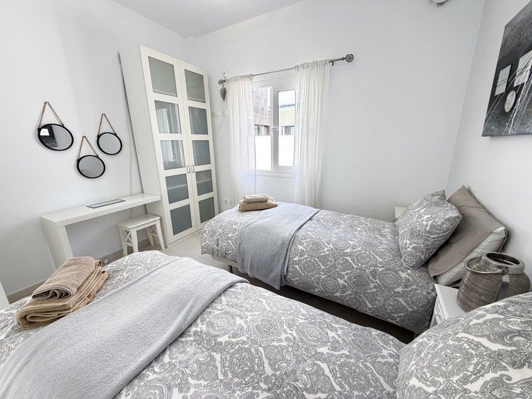Villa for Sale in Mil Palmeras, Alicante 10