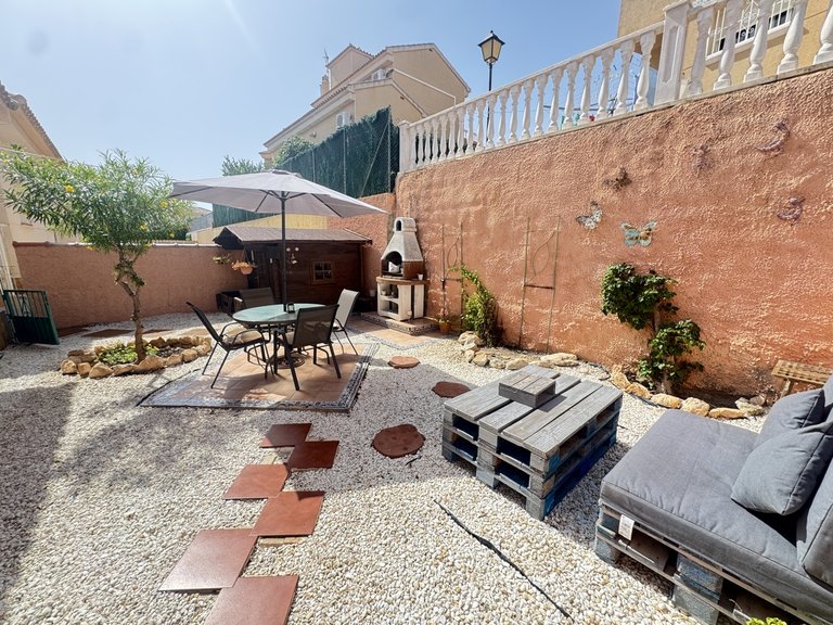 Villa for Sale in Villamartin, Alicante 3