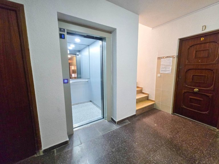 Apartment for Sale in Torrevieja, Alicante 25