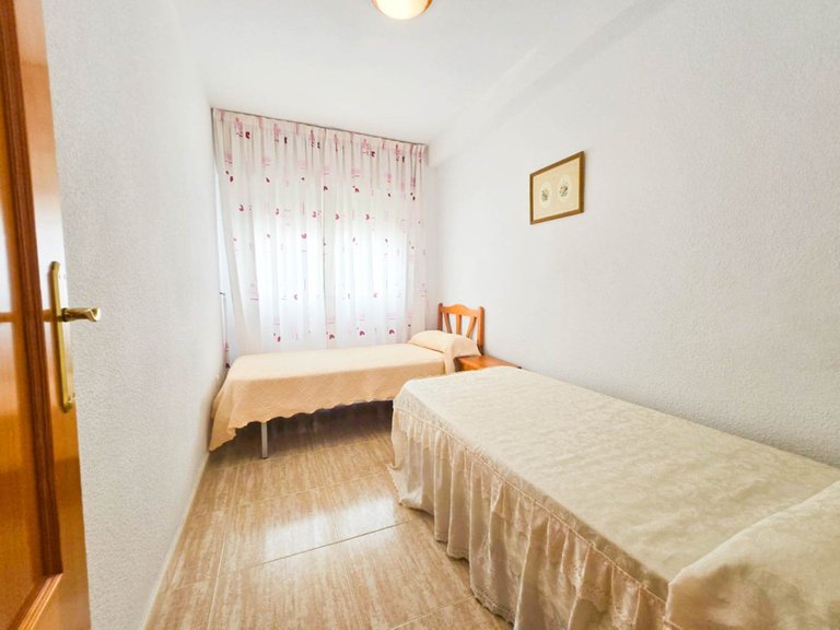 Apartment for Sale in Torrevieja, Alicante 31