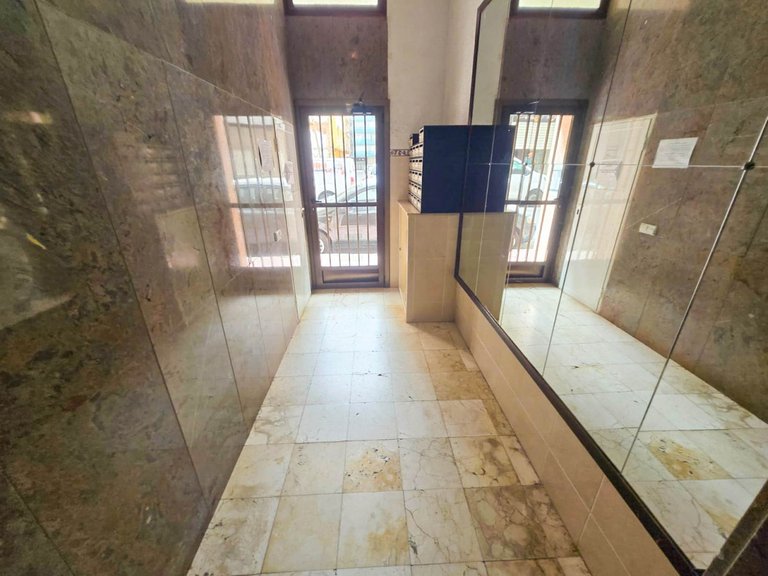 Apartment for Sale in Torrevieja, Alicante 34