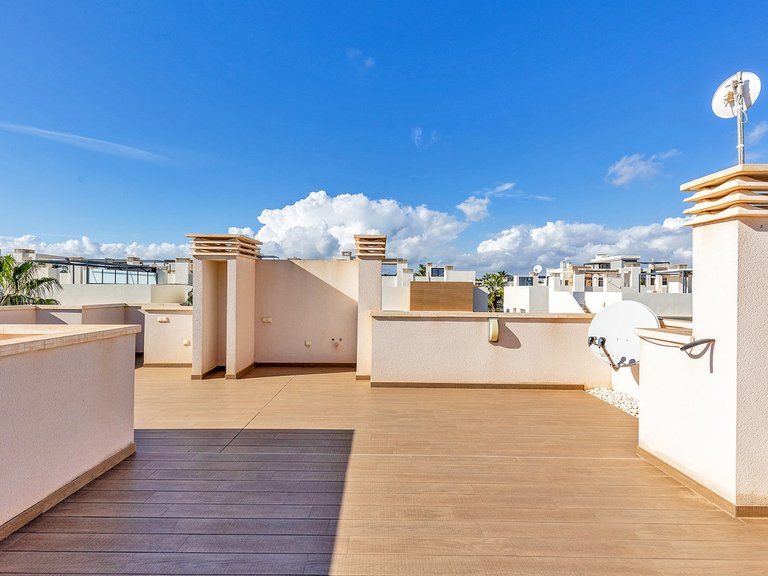 Villa for Sale in La Zenia, Alicante 34