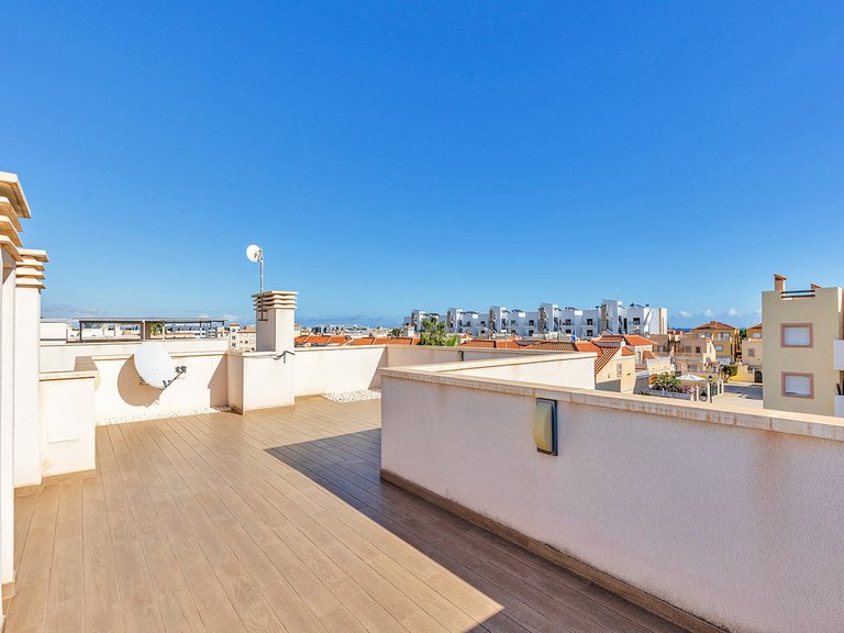 Villa for Sale in La Zenia, Alicante 35