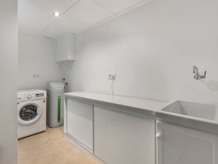 Villa for Sale in La Zenia, Alicante 50