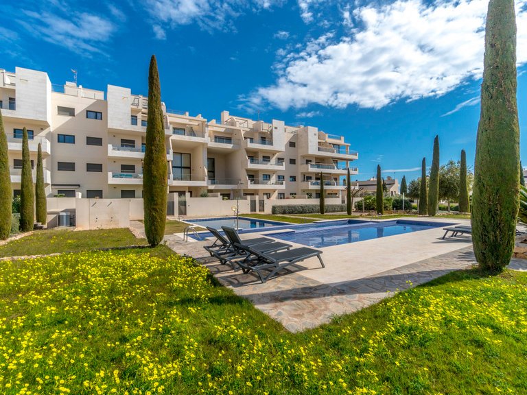 Apartment for Sale in La Zenia, Alicante 25