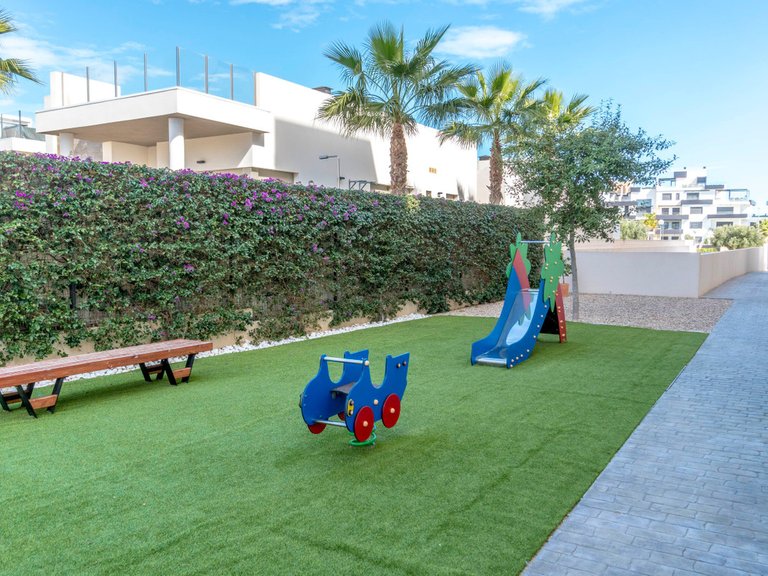 Apartment for Sale in La Zenia, Alicante 26