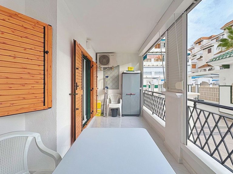 Apartment for Sale in Torrevieja, Alicante 27