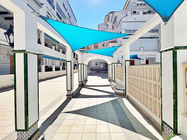 Apartment for Sale in Torrevieja, Alicante 42