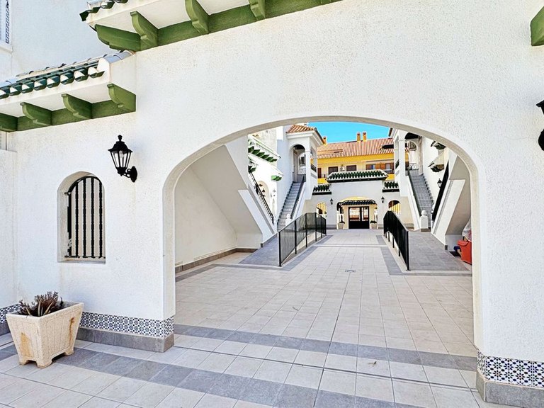 Apartment for Sale in Torrevieja, Alicante 43
